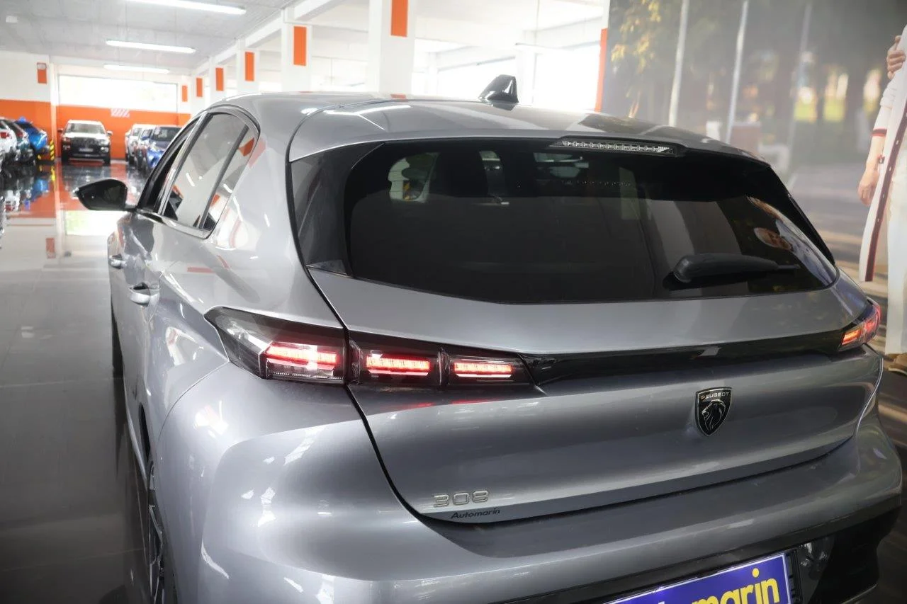 Peugeot 308 - View model 11