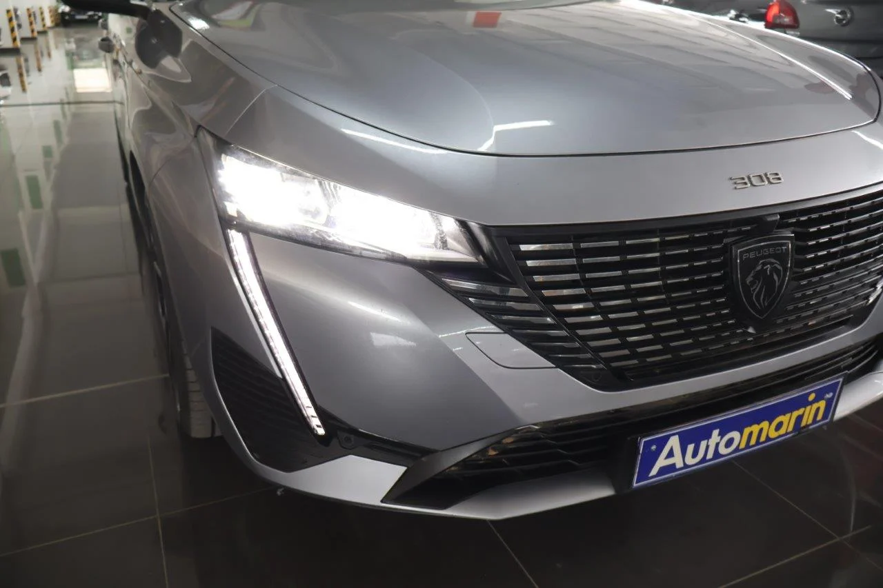 Peugeot 308 - View model 16