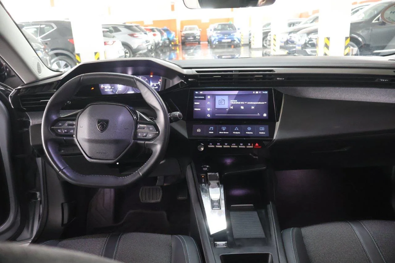 Peugeot 308 - View model 19