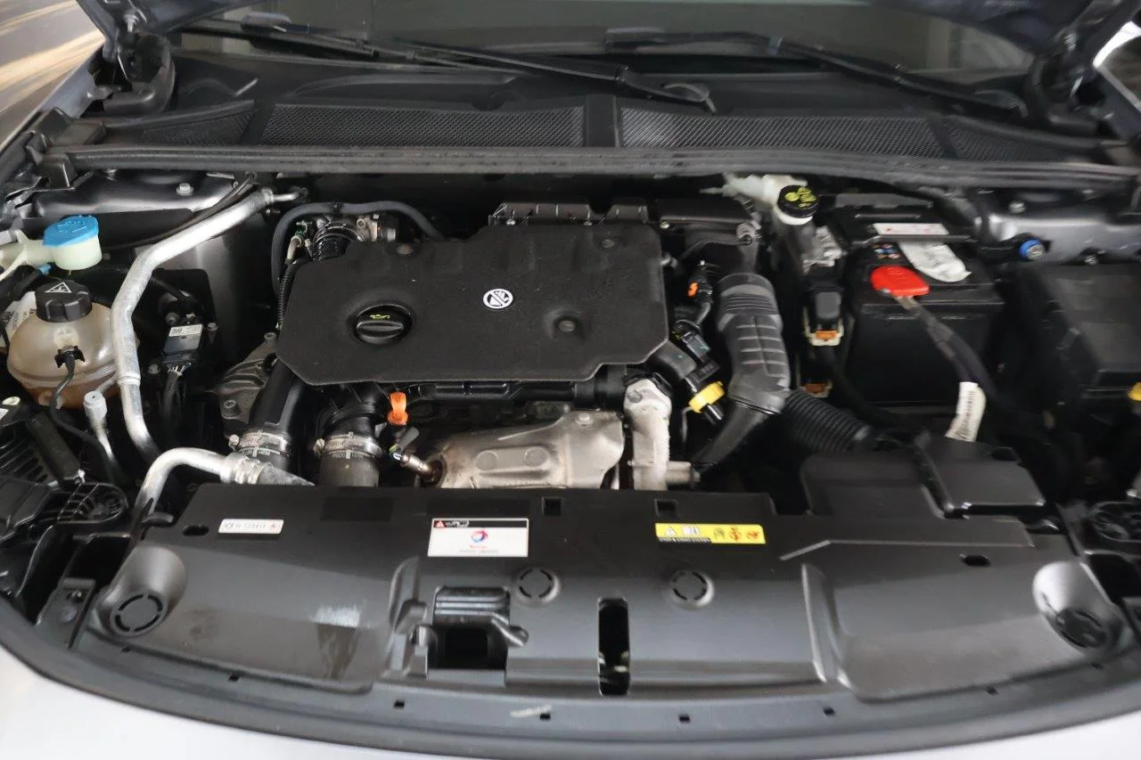 Peugeot 308 - View model 33