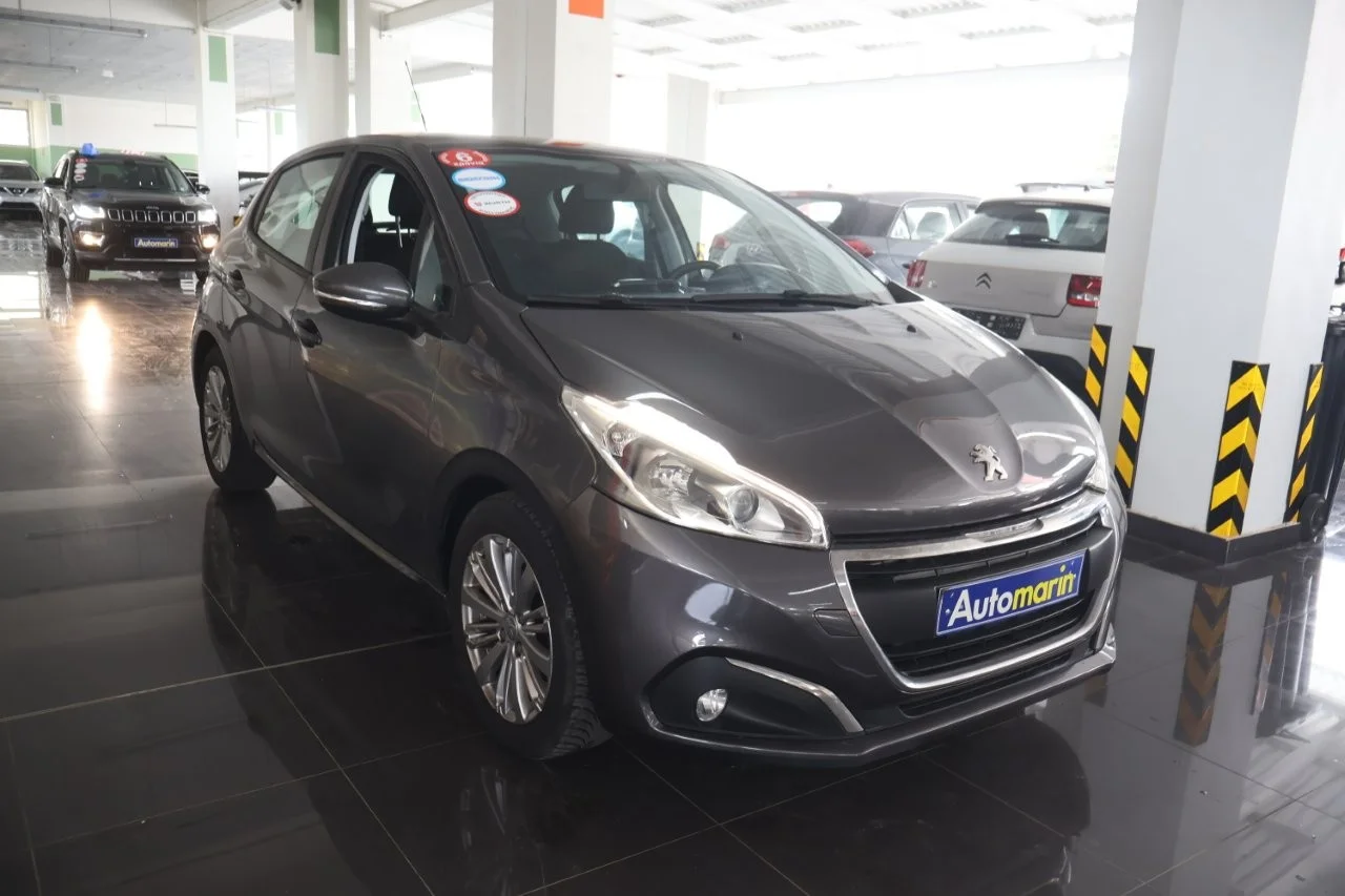 View 4 - Peugeot 208 - 2019