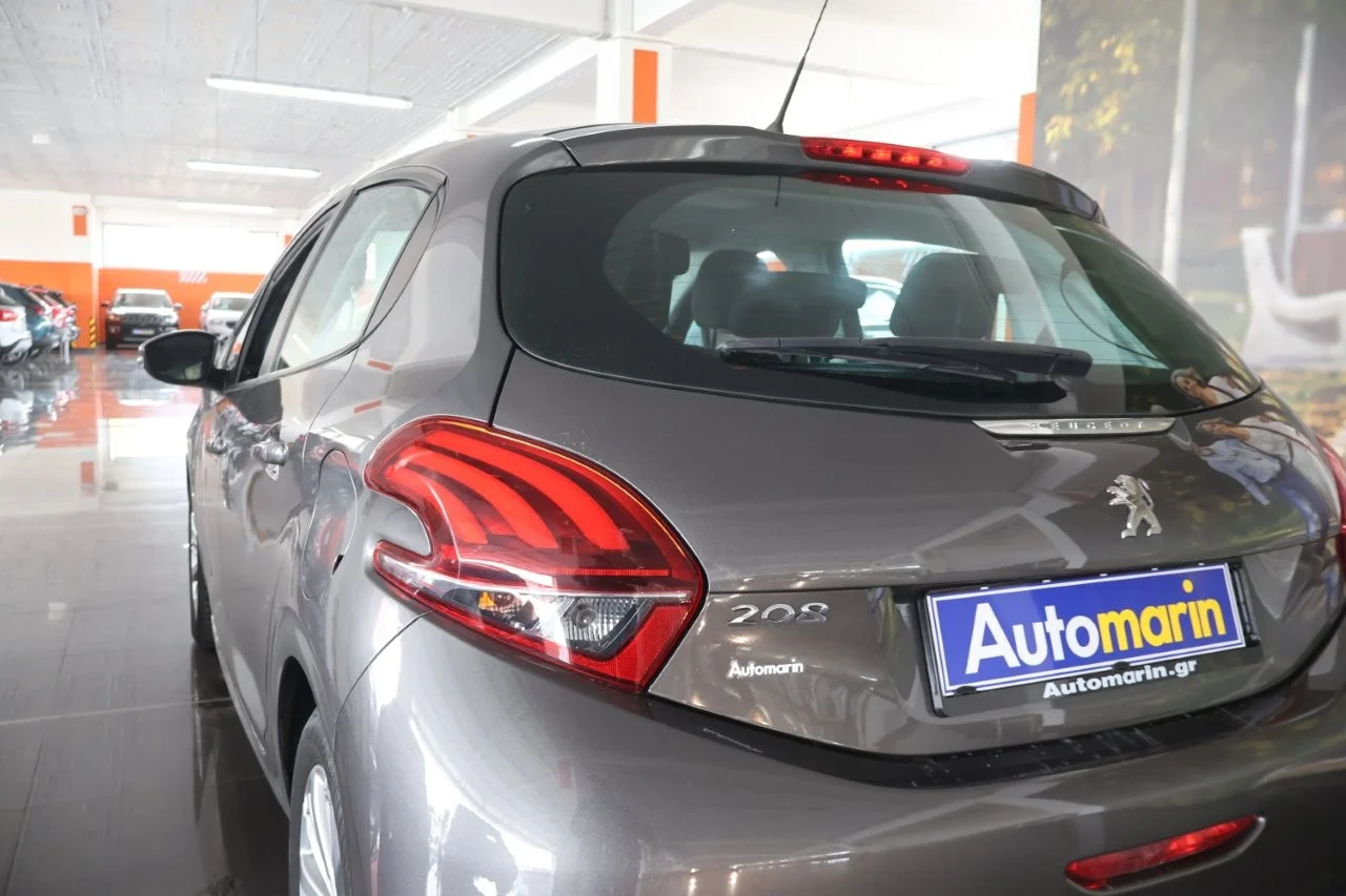 Peugeot 208 - View model 11