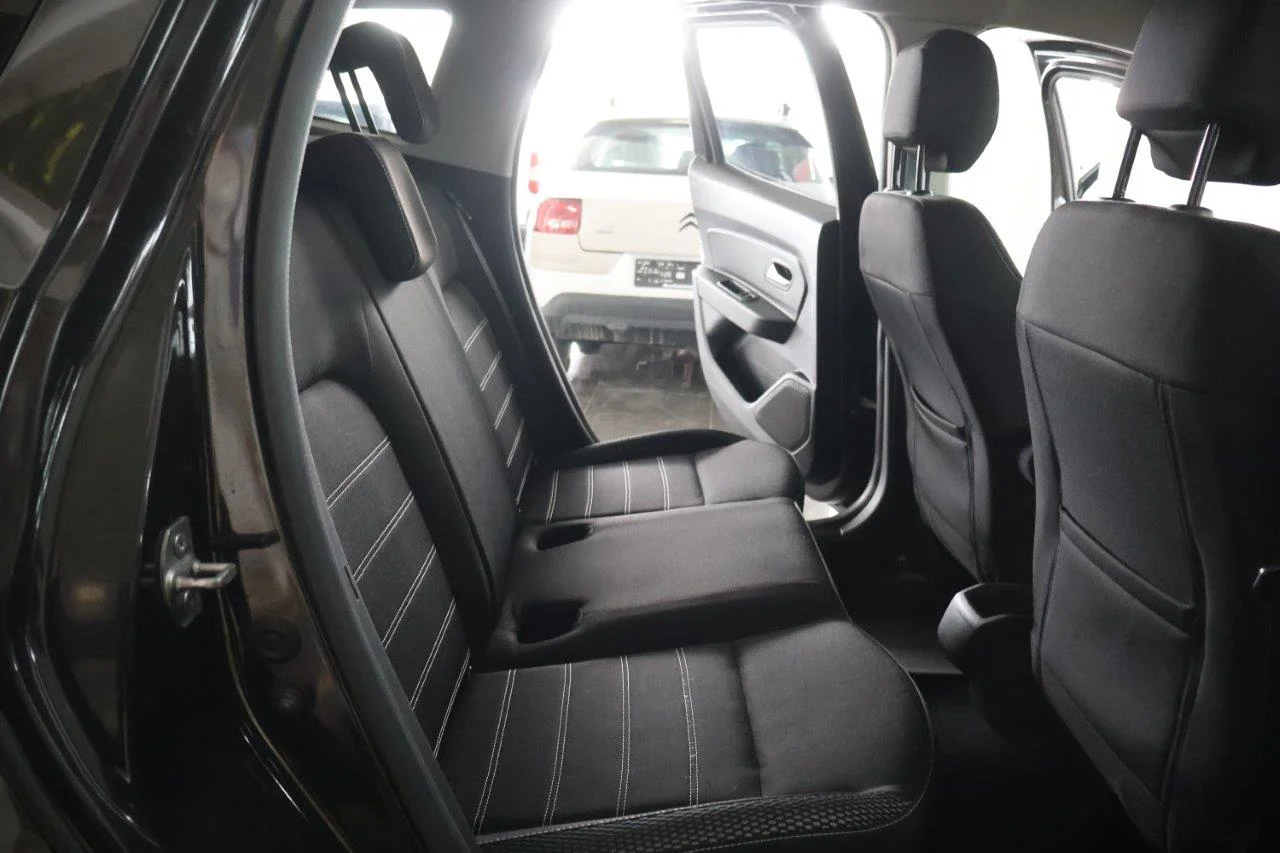Dacia Duster - View model 32