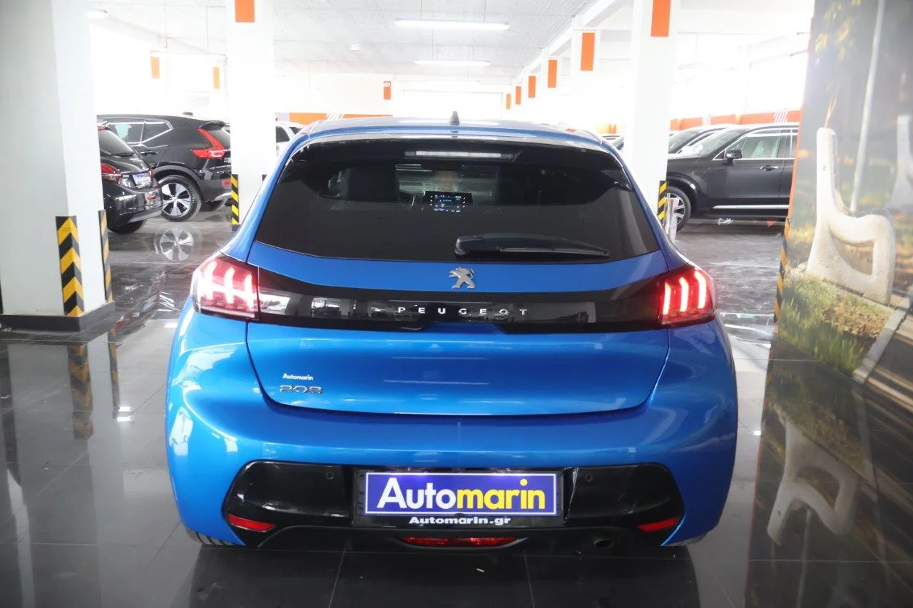 Peugeot 208 - View model 5