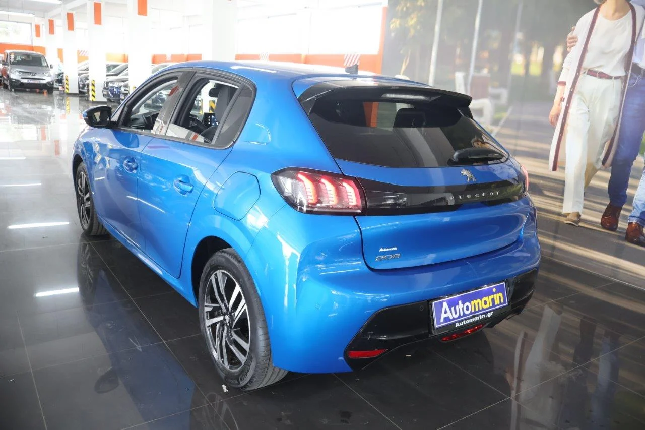 Peugeot 208 - View model 6