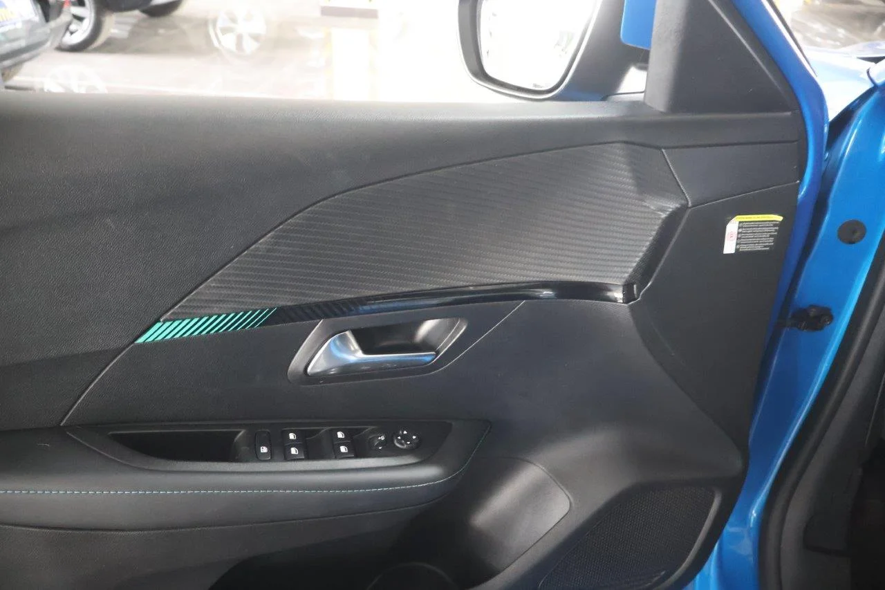 Peugeot 208 - View model 24
