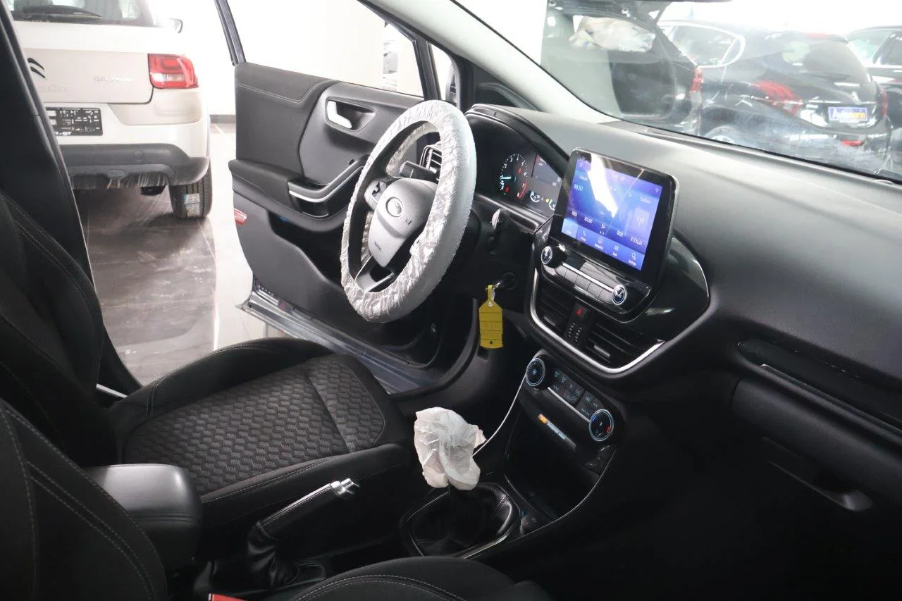Ford Puma - View model 33