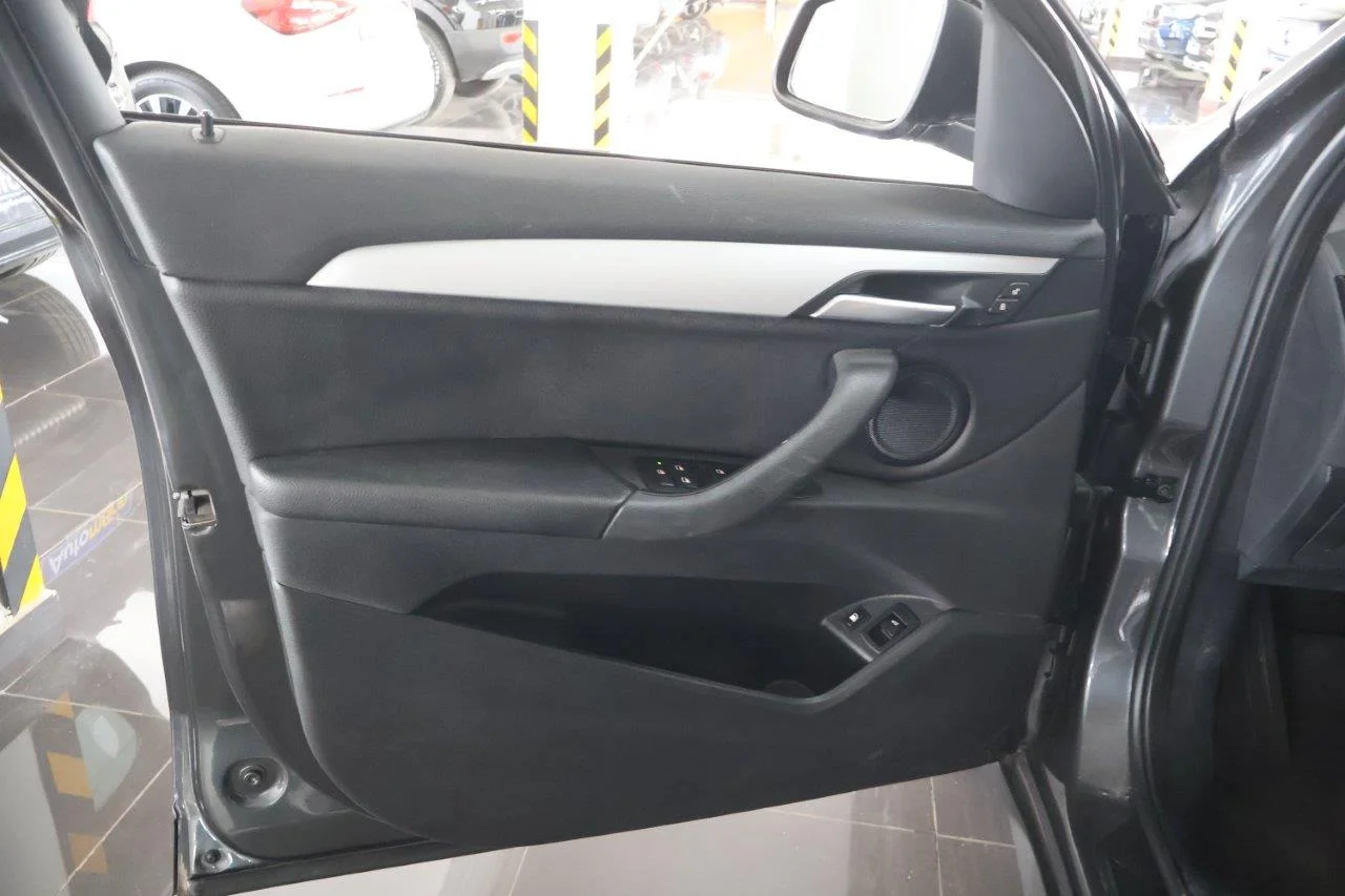 Bmw X1 - View model 24
