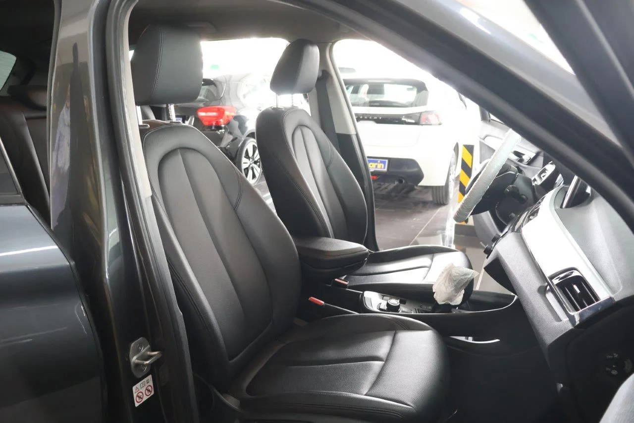 Bmw X1 - View model 32