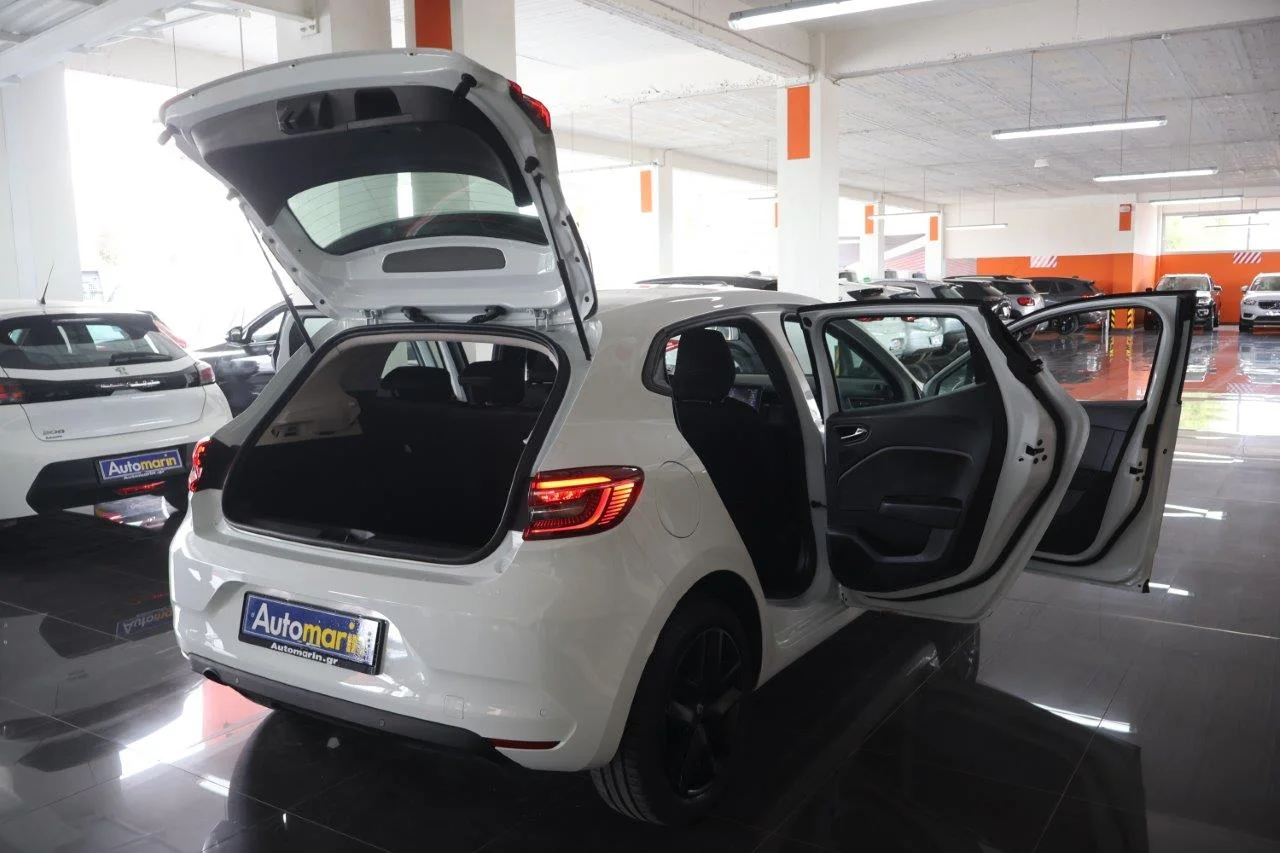 Renault Clio - View model 7