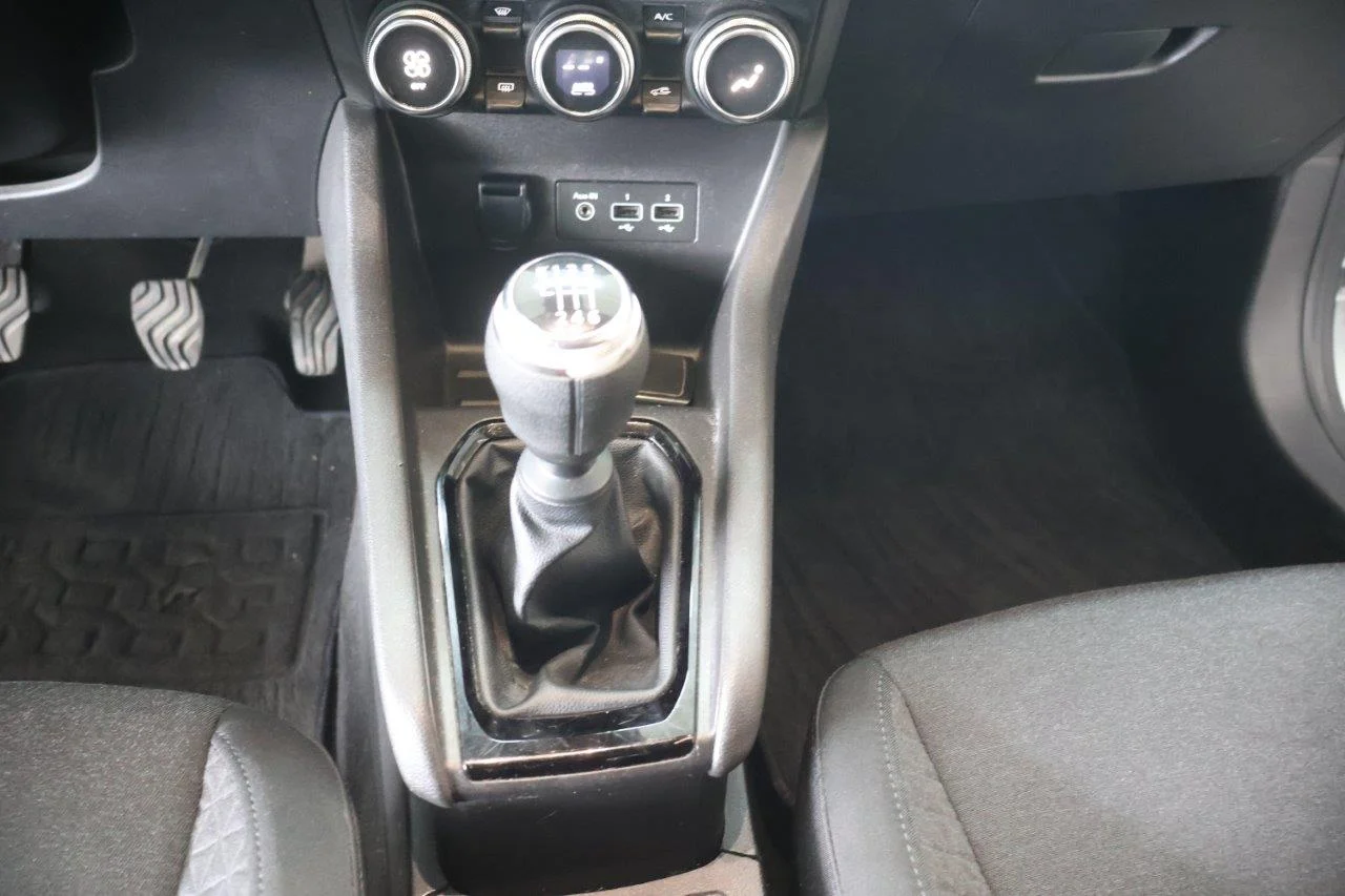 Renault Clio - View model 21