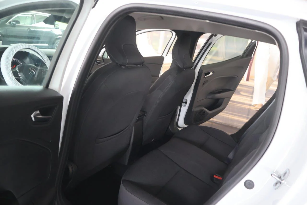 Renault Clio - View model 25
