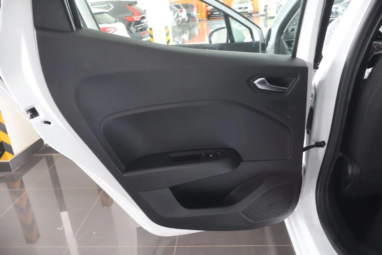 Renault Clio - View model 26