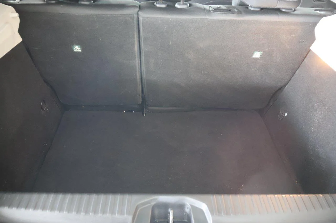 Renault Clio - View model 32