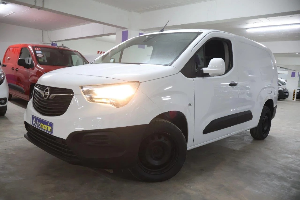 View 1 - Opel Combo - 2021