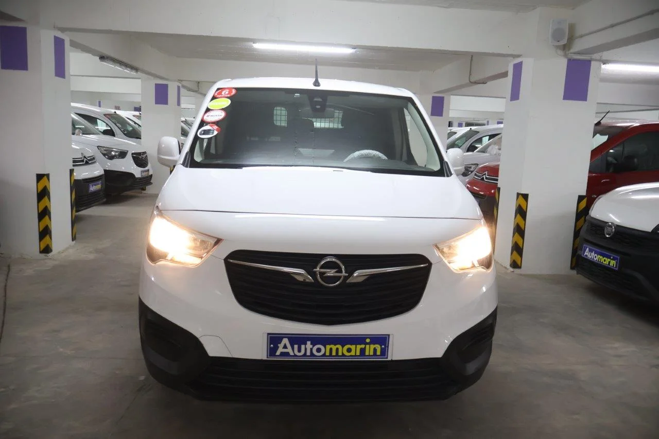 View 3 - Opel Combo - 2021
