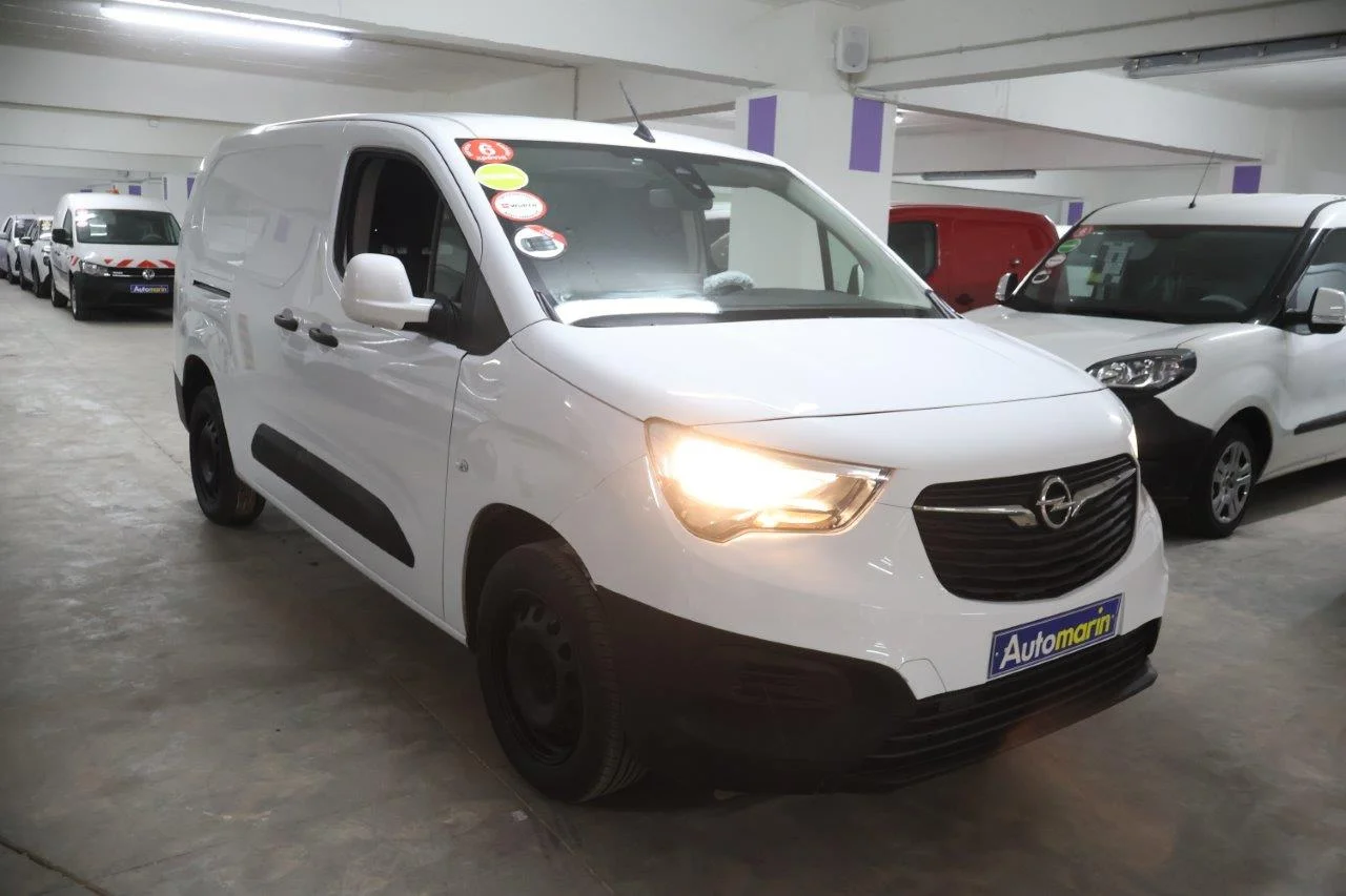 View 4 - Opel Combo - 2021