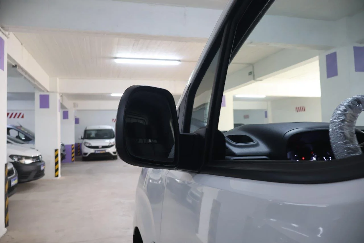 Citroen Berlingo - View model 12