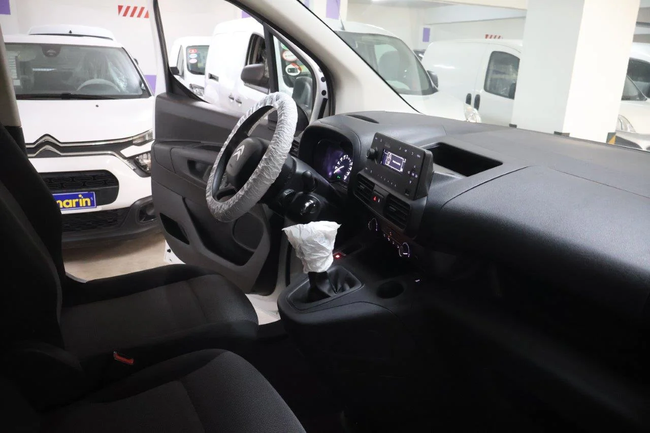 Citroen Berlingo - View model 32