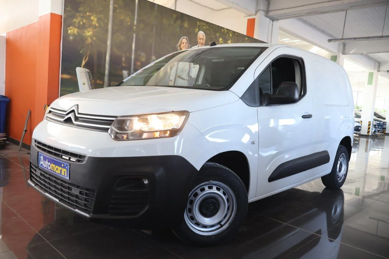 View 1 - Citroen Berlingo - 2021