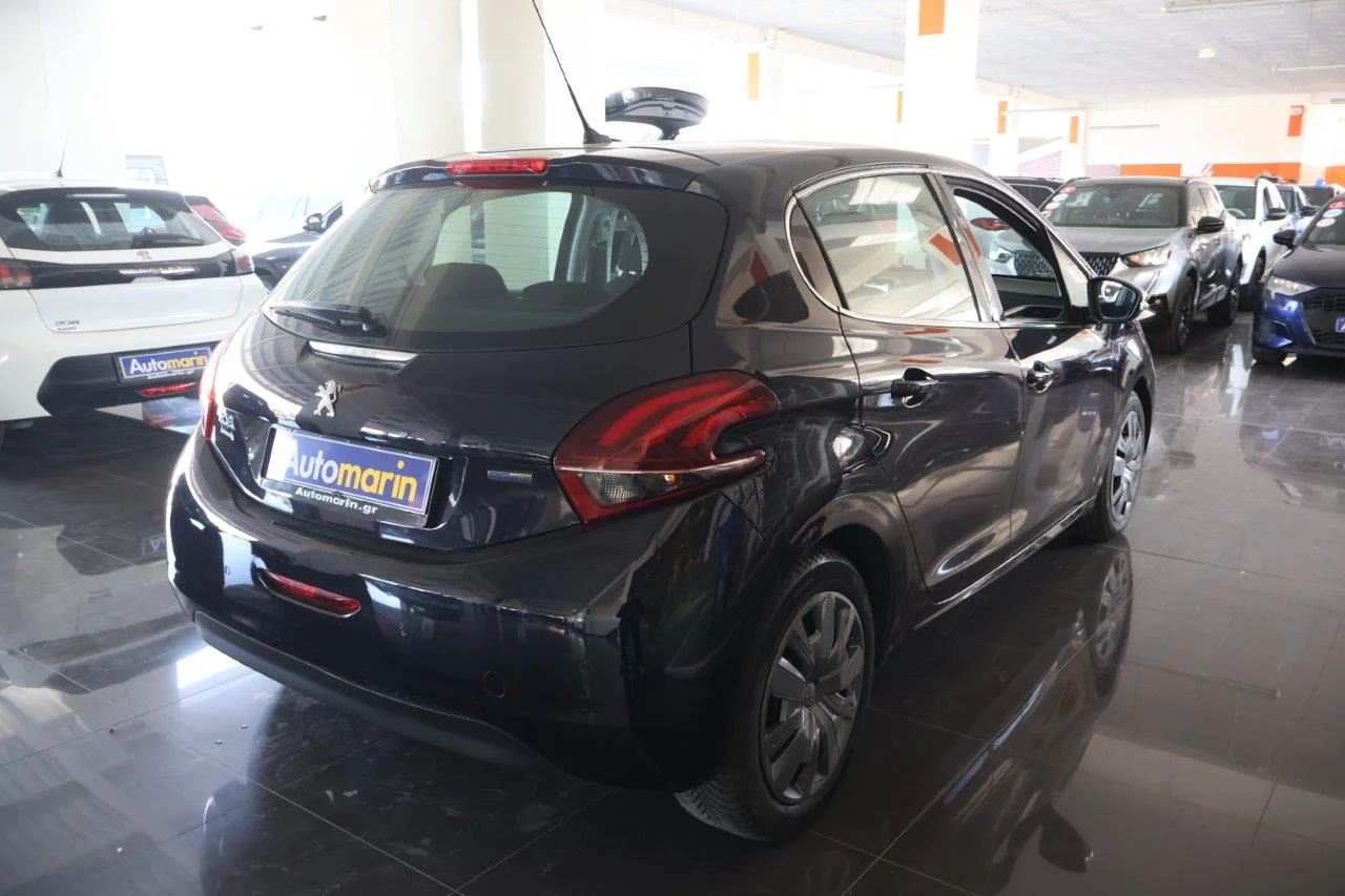 View 4 - Peugeot 208 - 2016