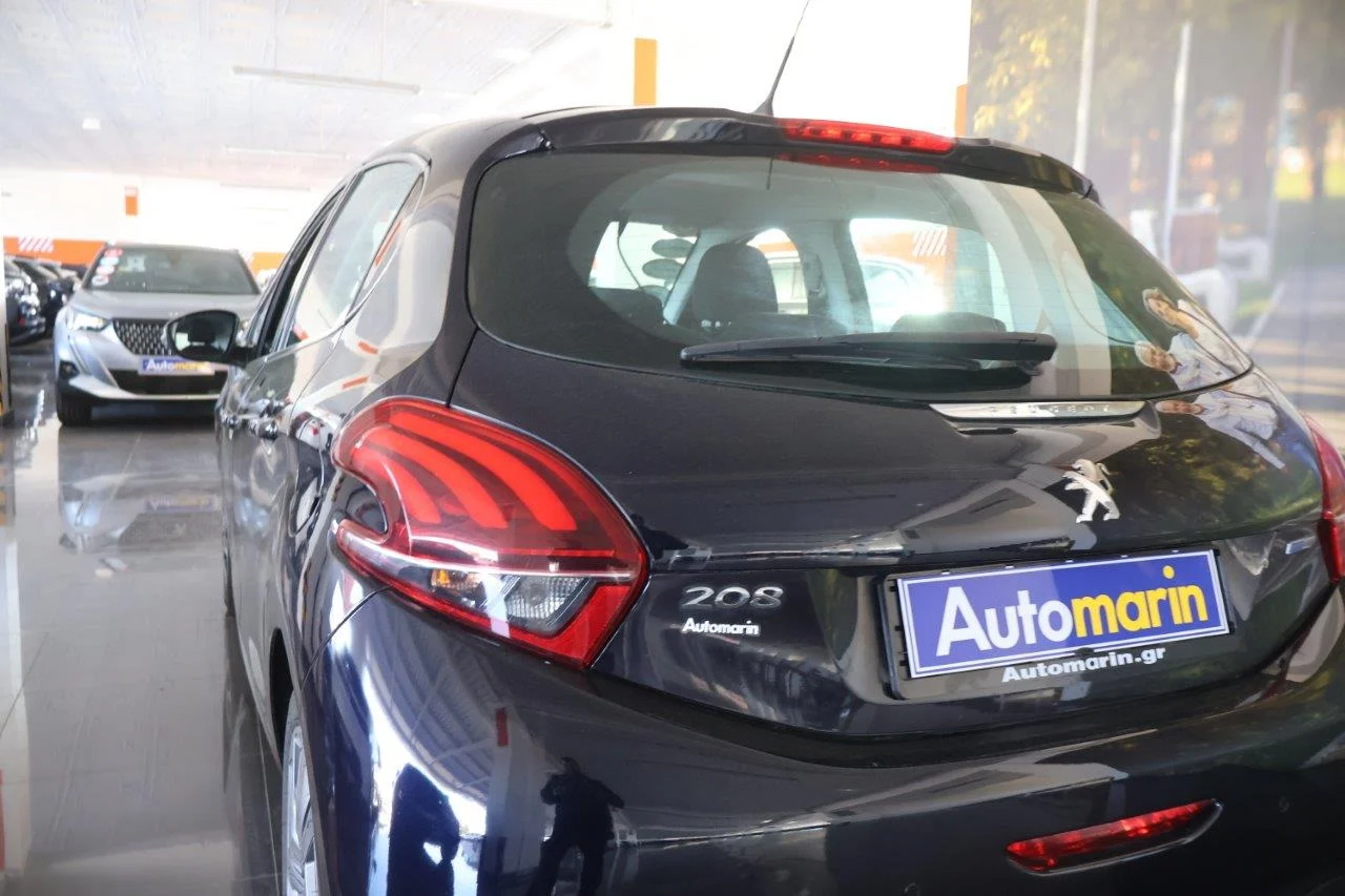 Peugeot 208 - View model 9