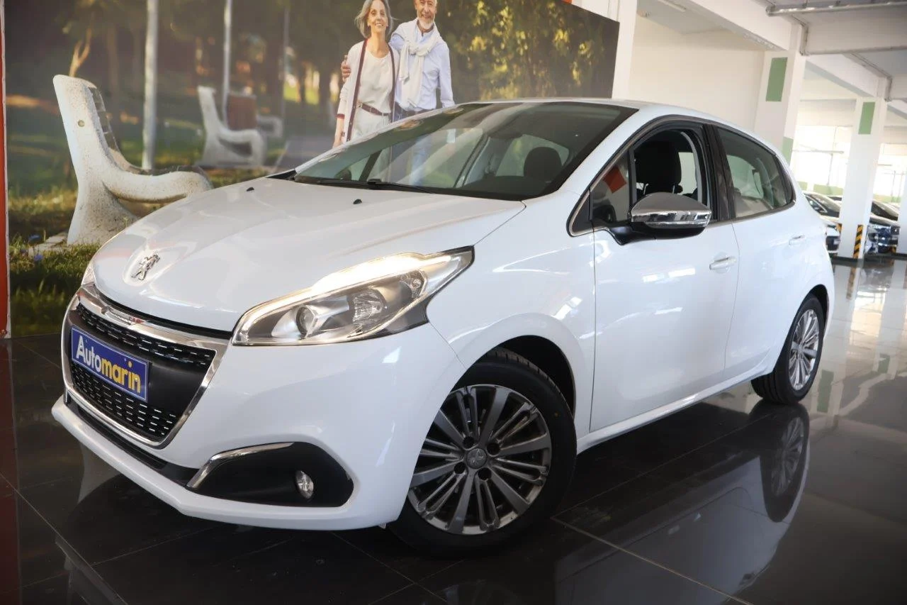 View 1 - Peugeot 208 - 2017