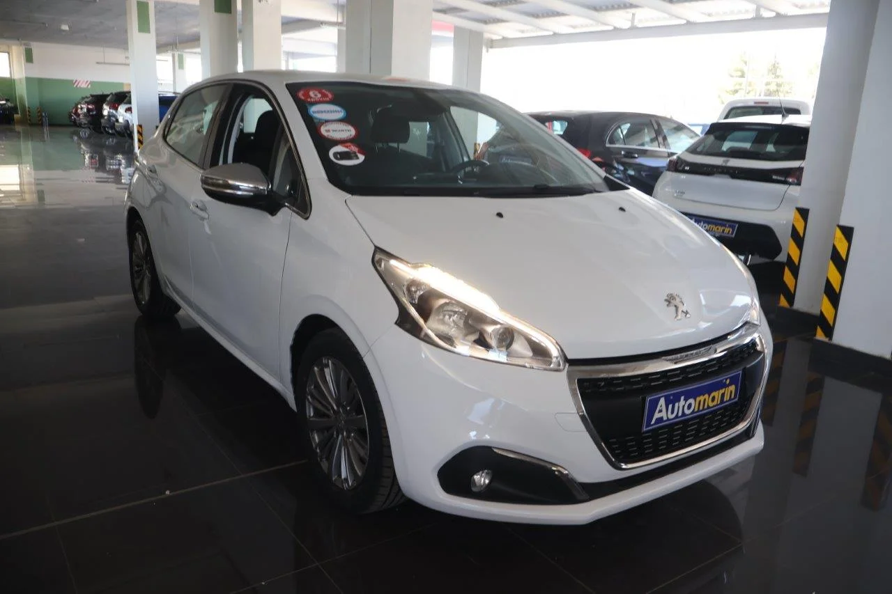 View 4 - Peugeot 208 - 2017