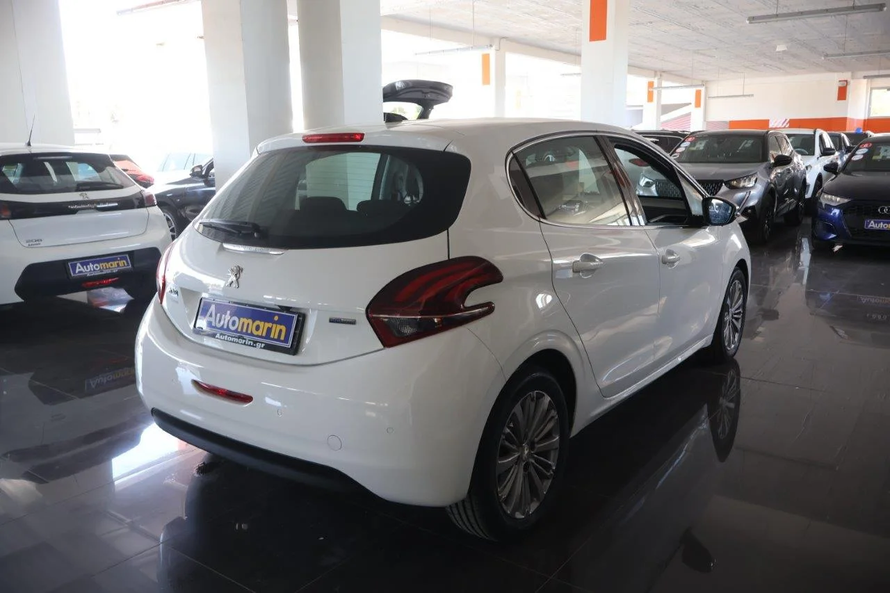 View 5 - Peugeot 208 - 2017