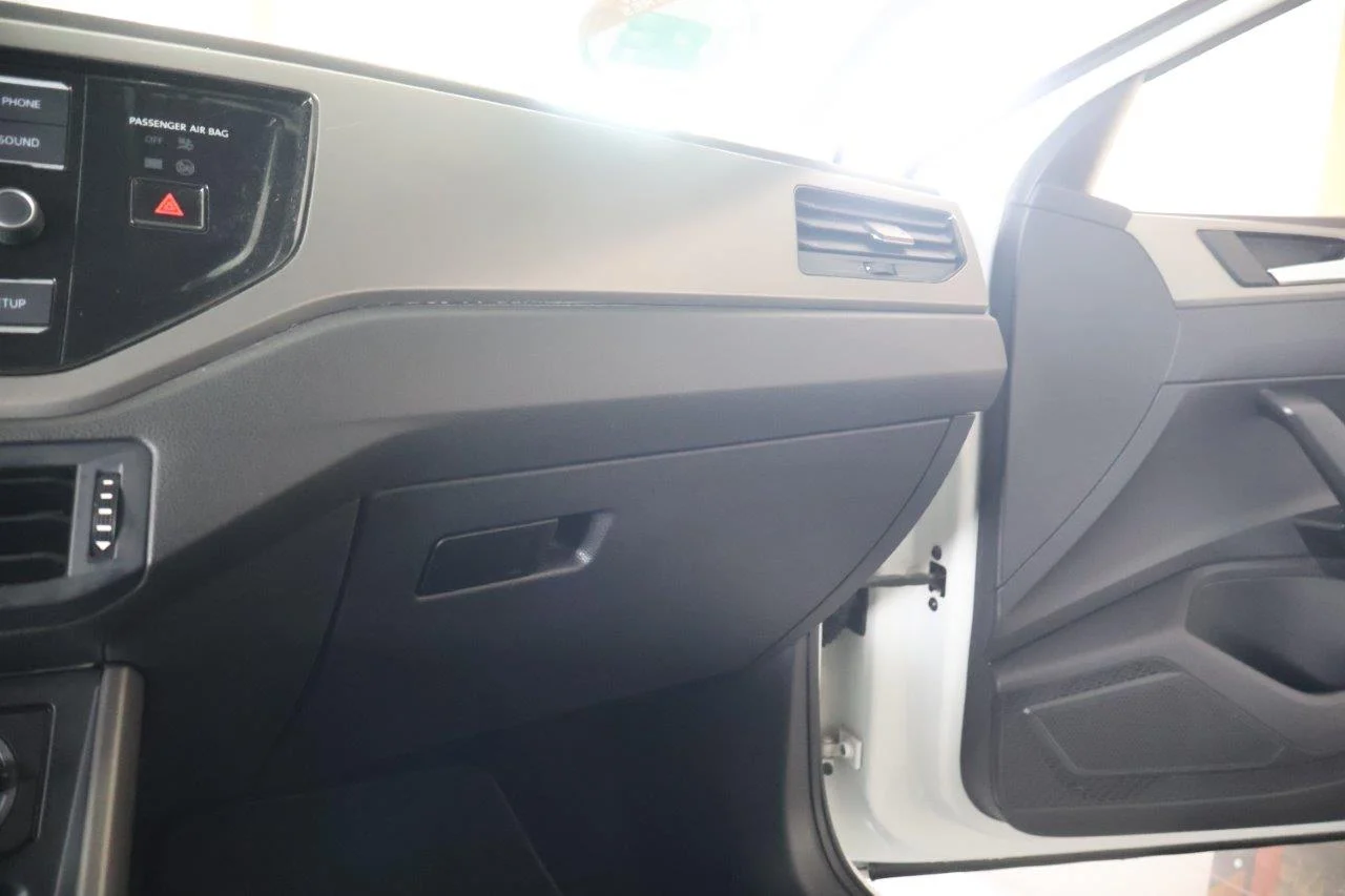 Volkswagen Polo - View model 23