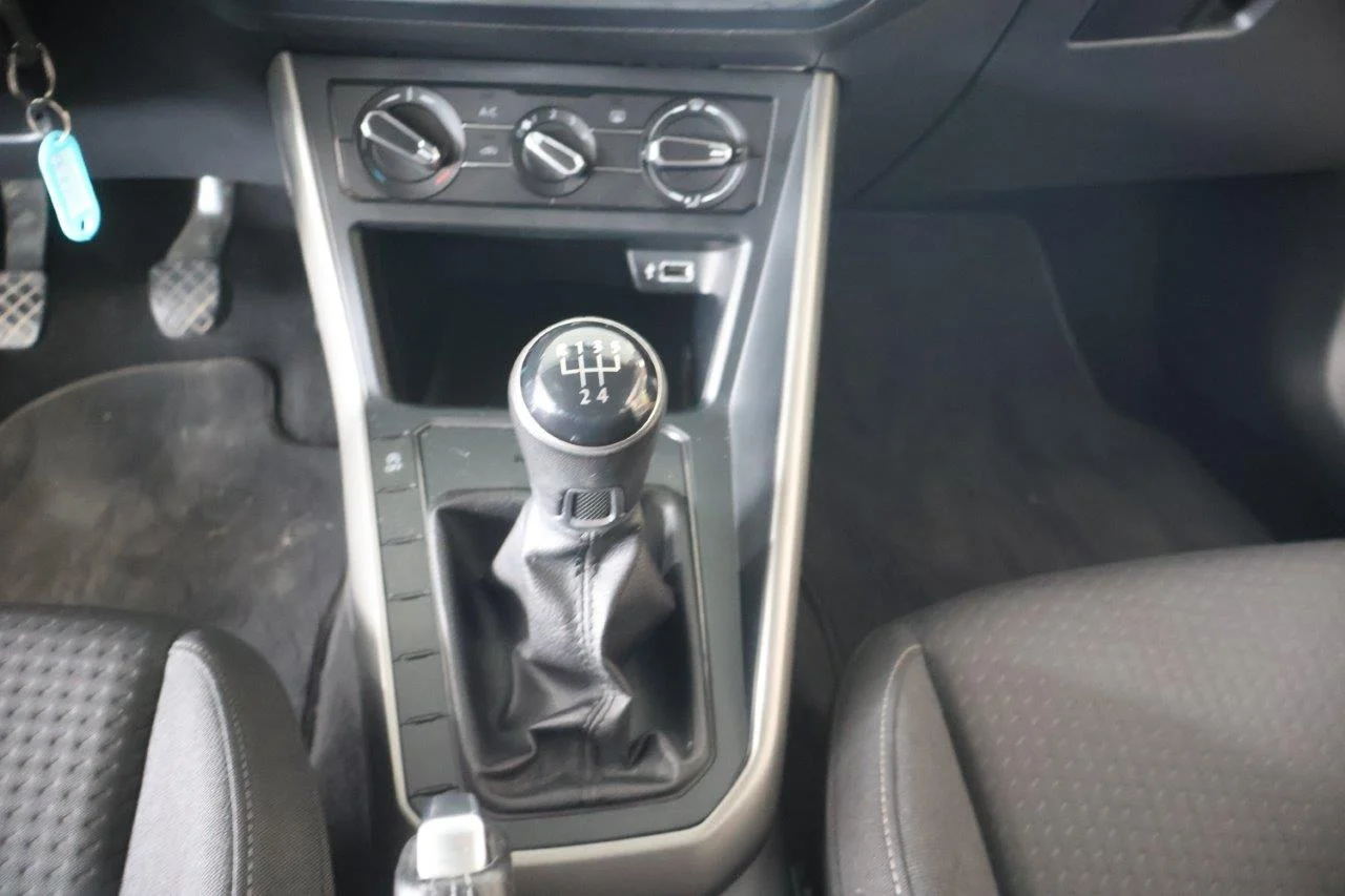 Volkswagen Polo - View model 24