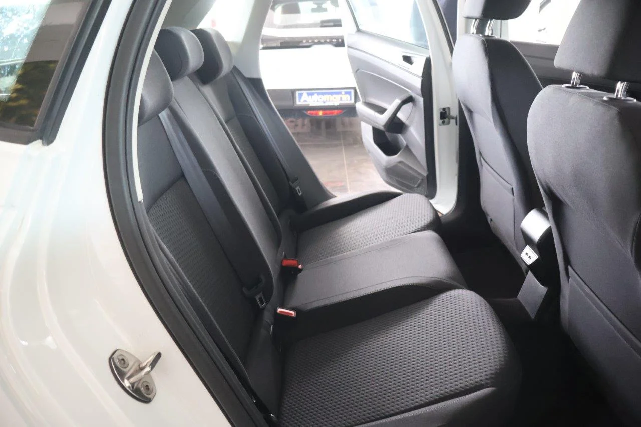 Volkswagen Polo - View model 31