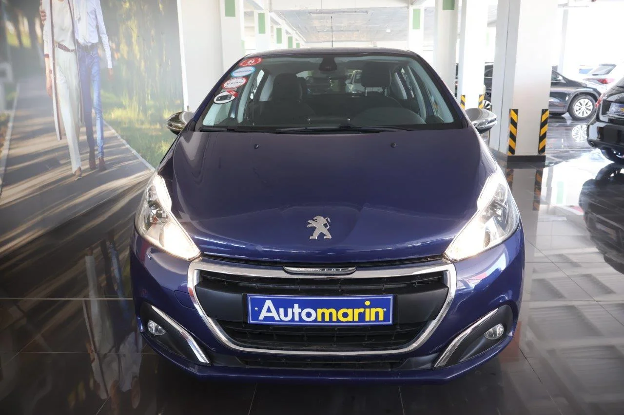 View 3 - Peugeot 208 - 2016