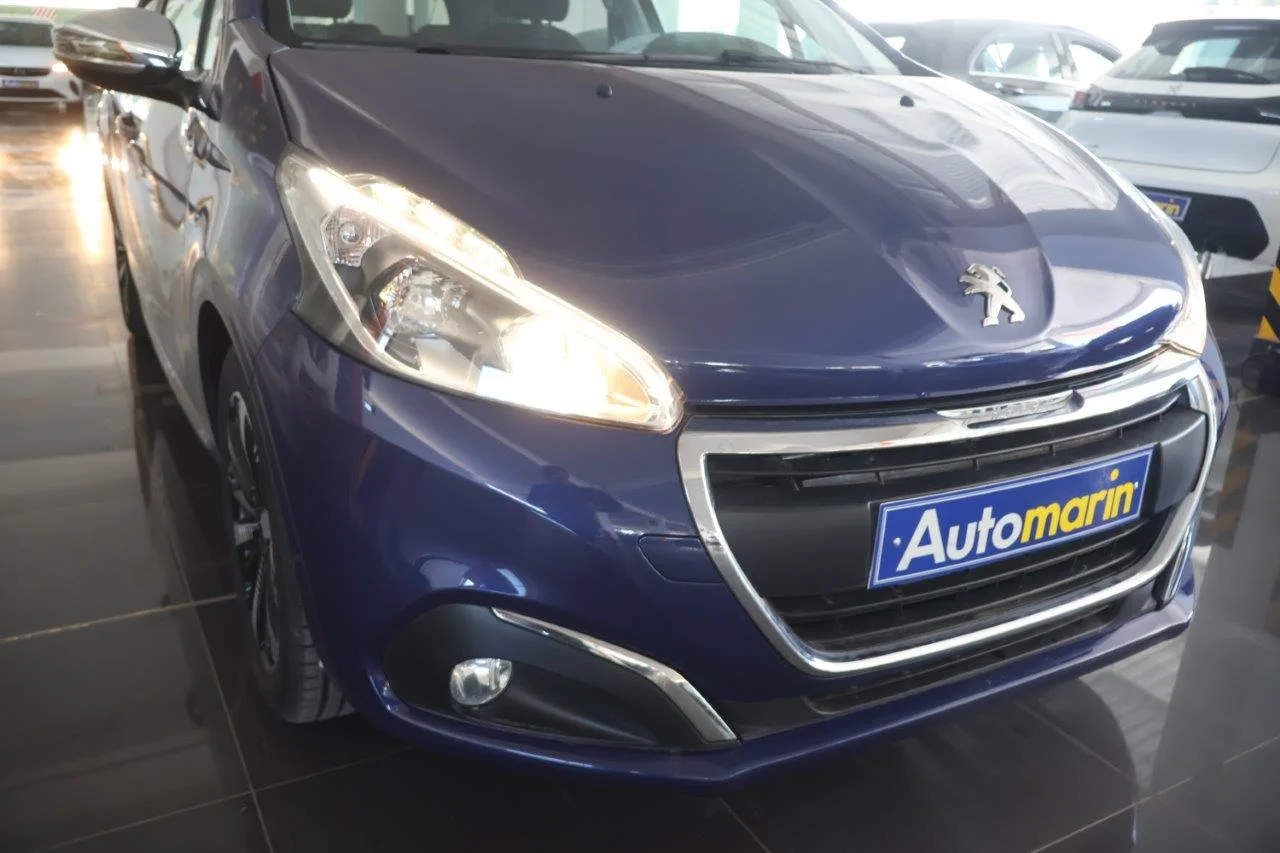 Peugeot 208 - View model 16