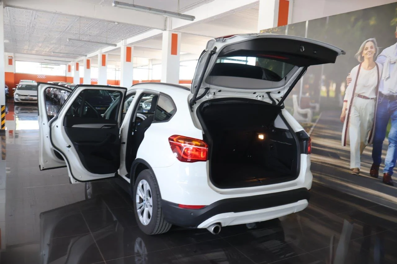 Bmw X1 - View model 9