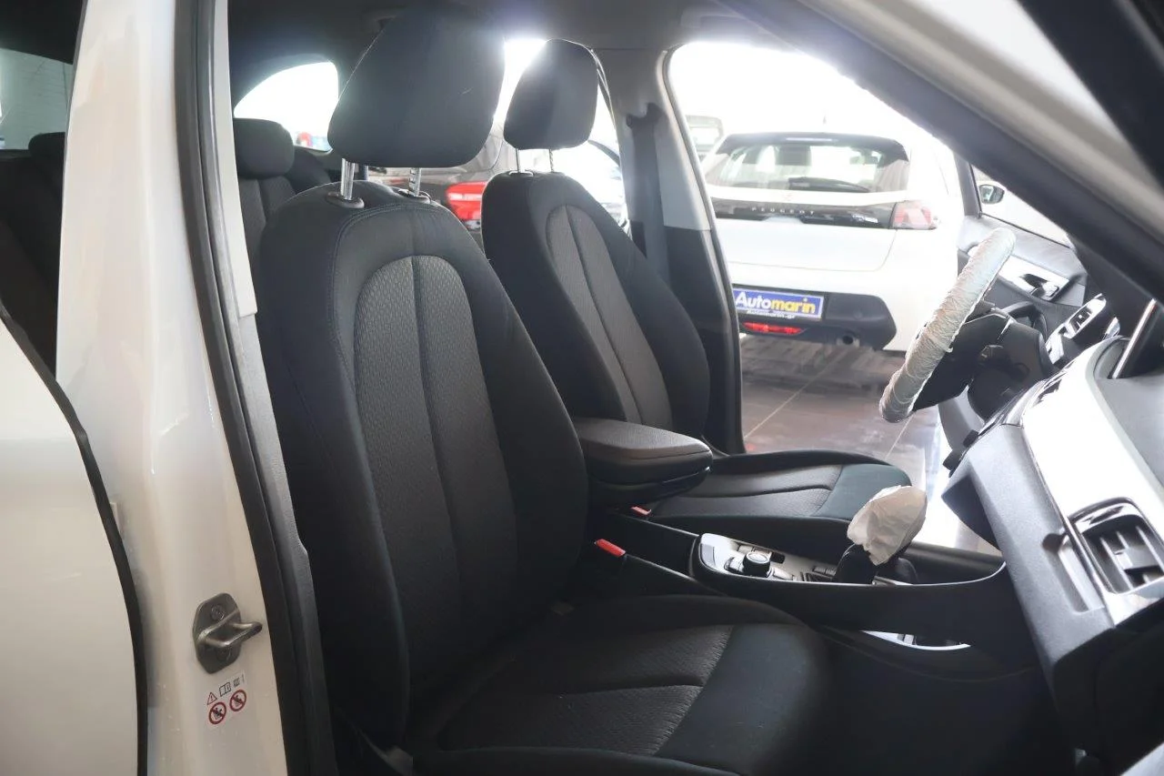Bmw X1 - View model 32
