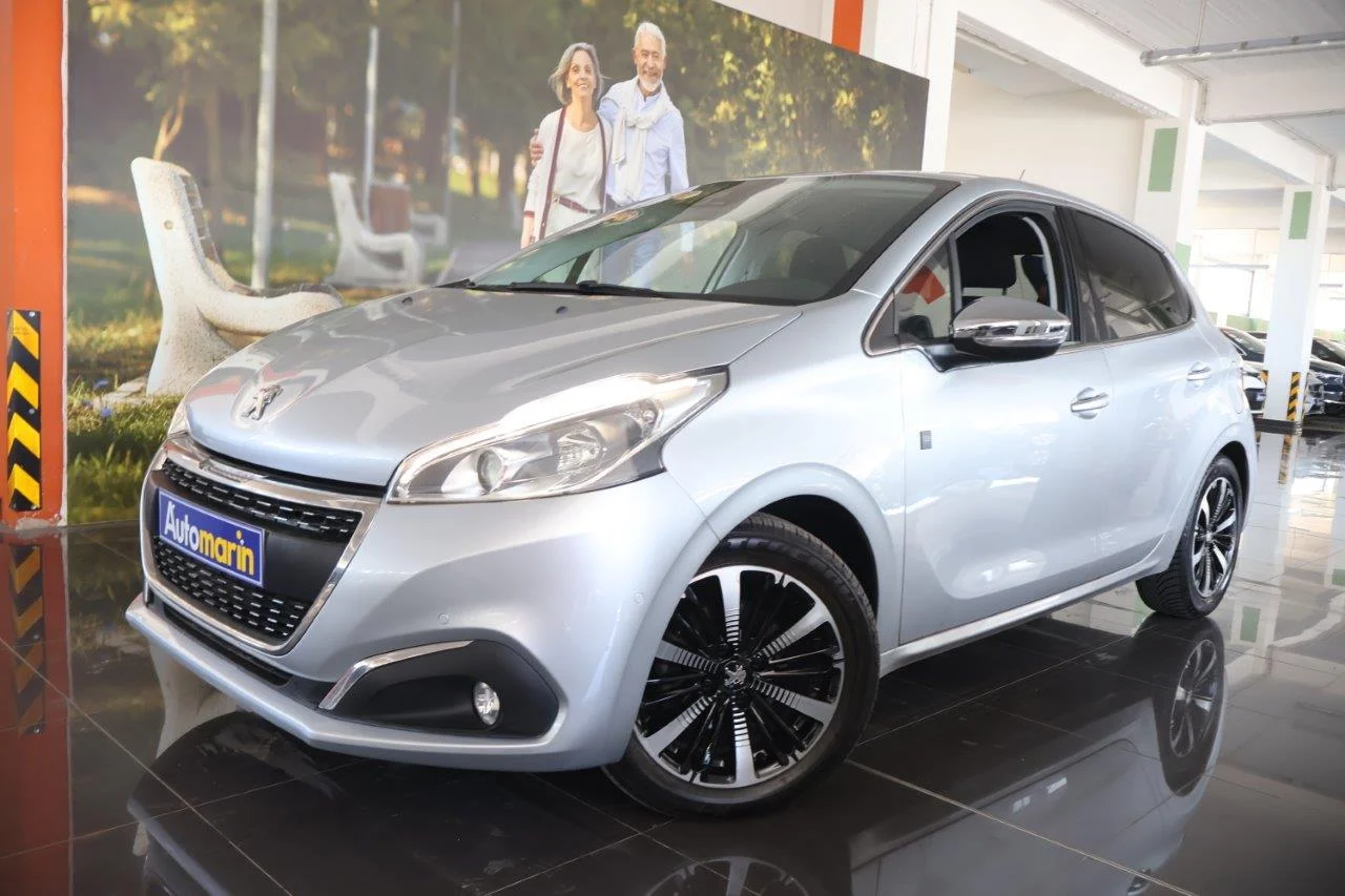 View 1 - Peugeot 208 - 2018