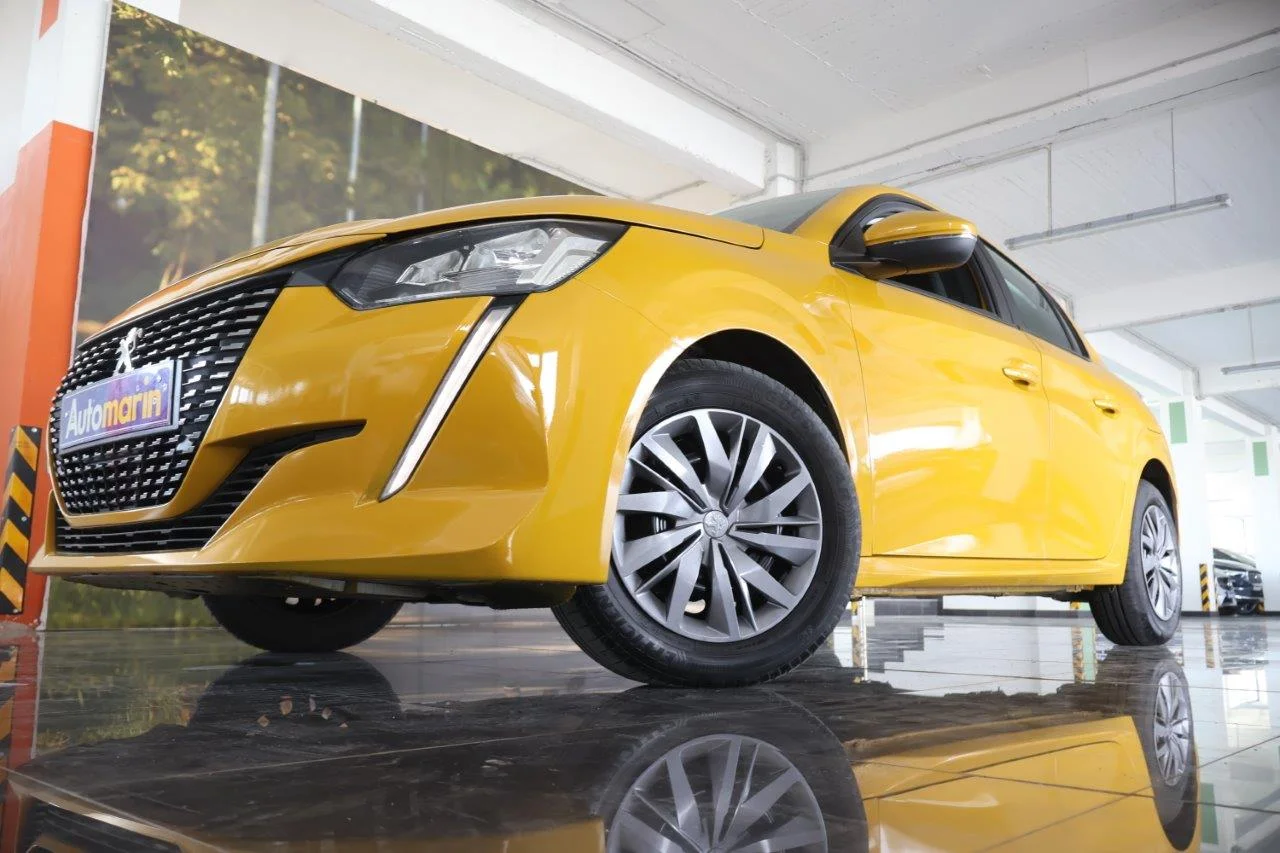 View 2 - Peugeot 208 - 2021