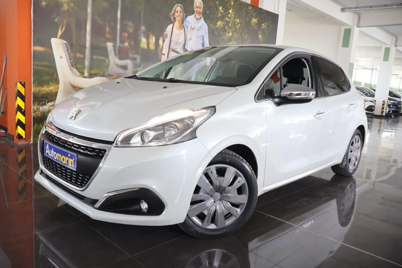 View 1 - Peugeot 208 - 2018