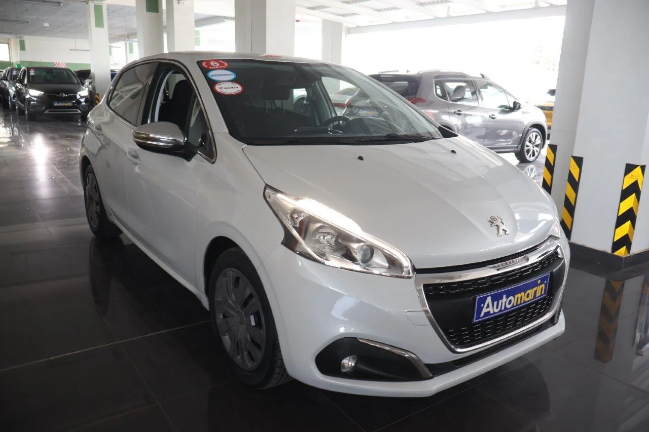 View 4 - Peugeot 208 - 2018