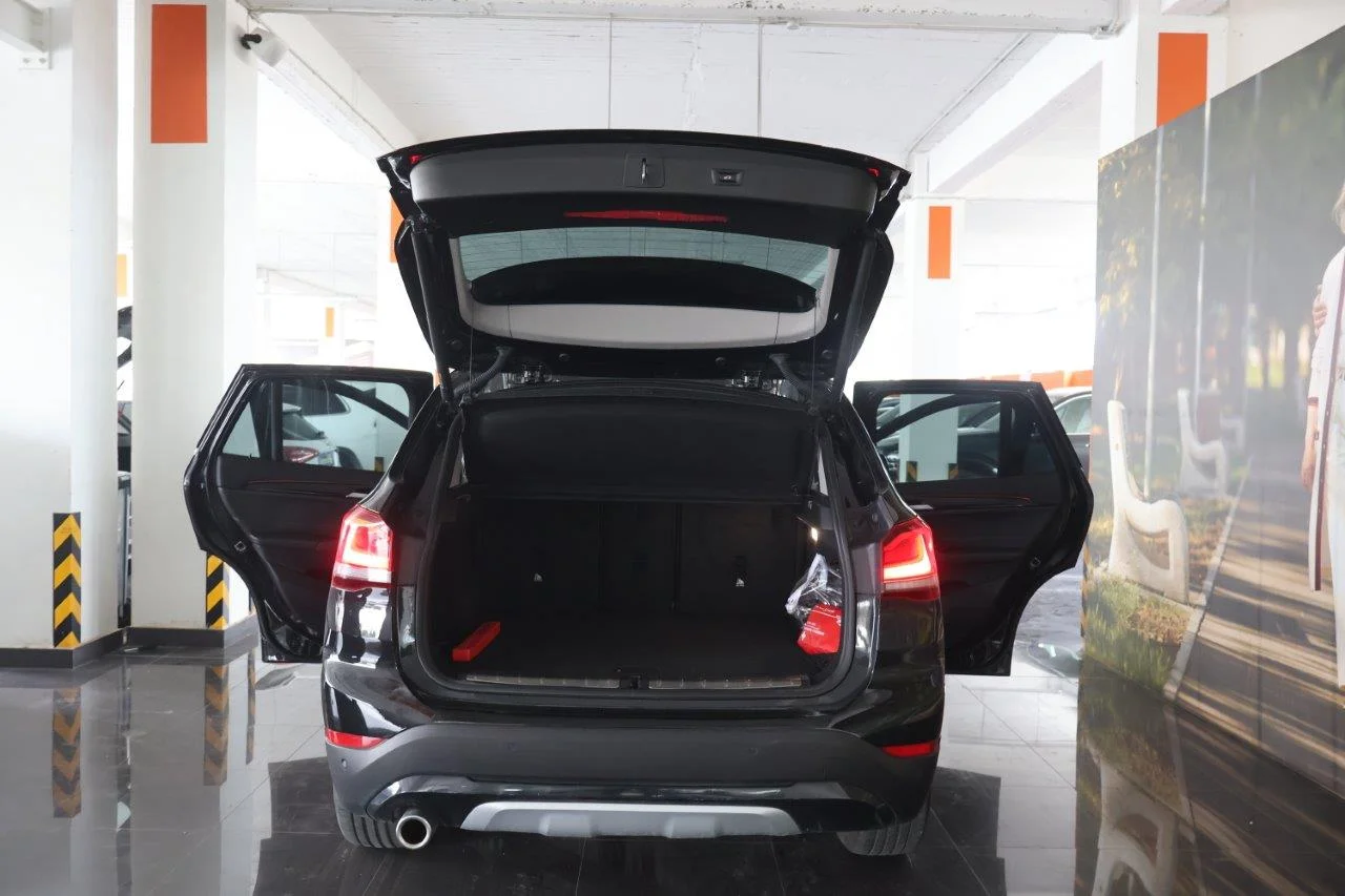 Bmw X1 - View model 8
