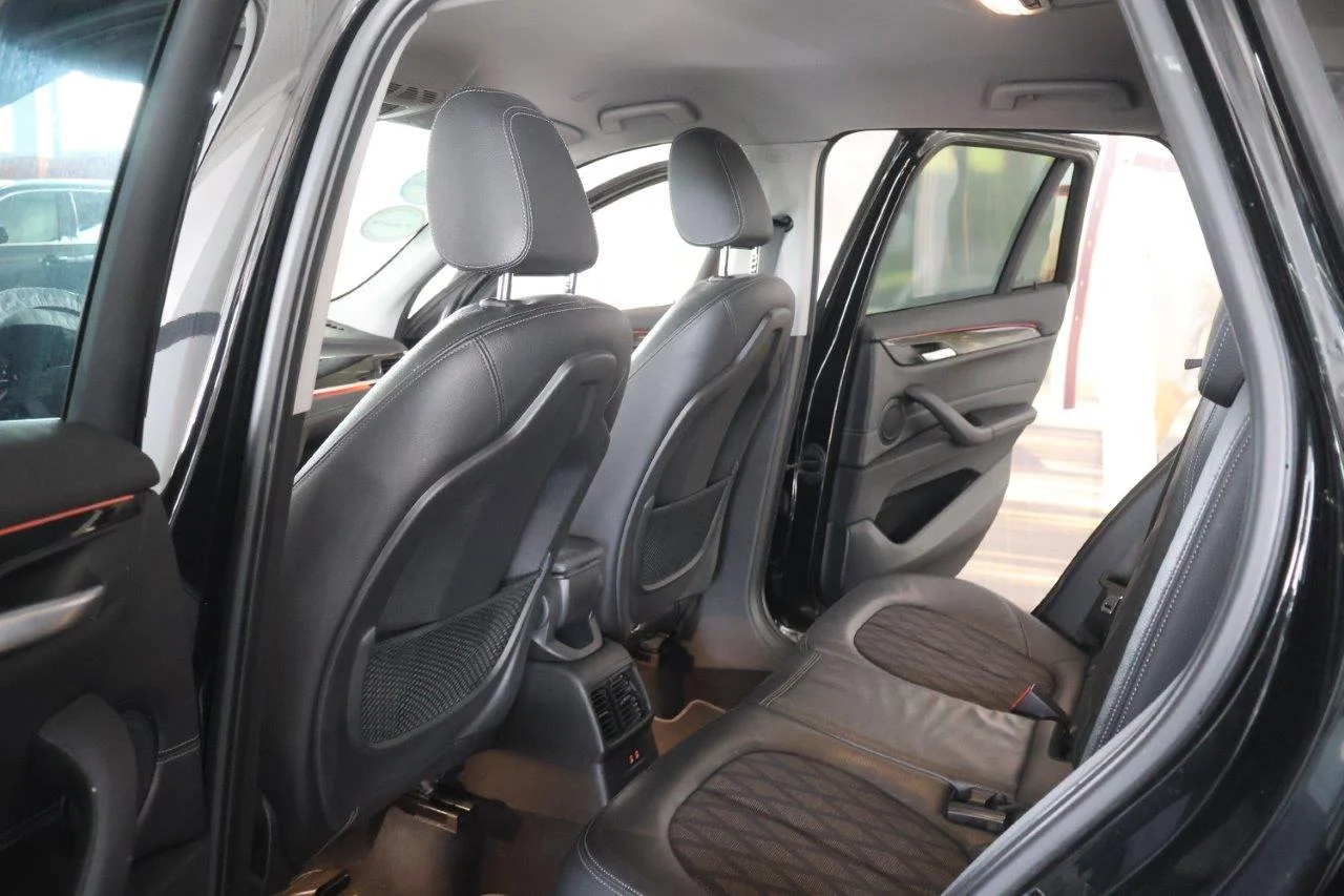 Bmw X1 - View model 25