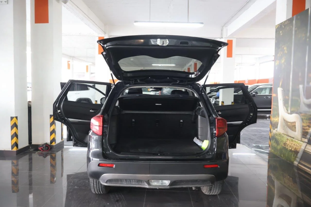 Suzuki Vitara - View model 8