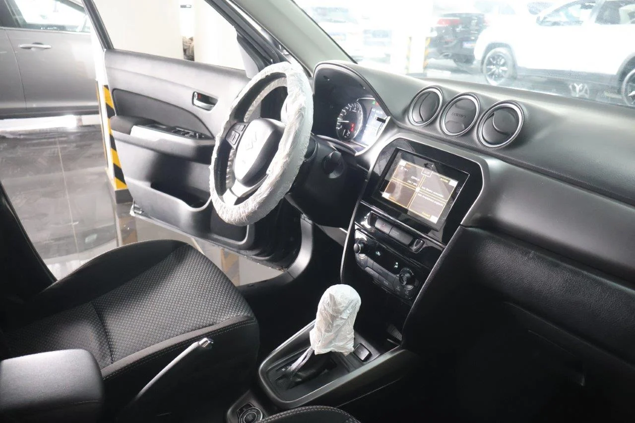 Suzuki Vitara - View model 33