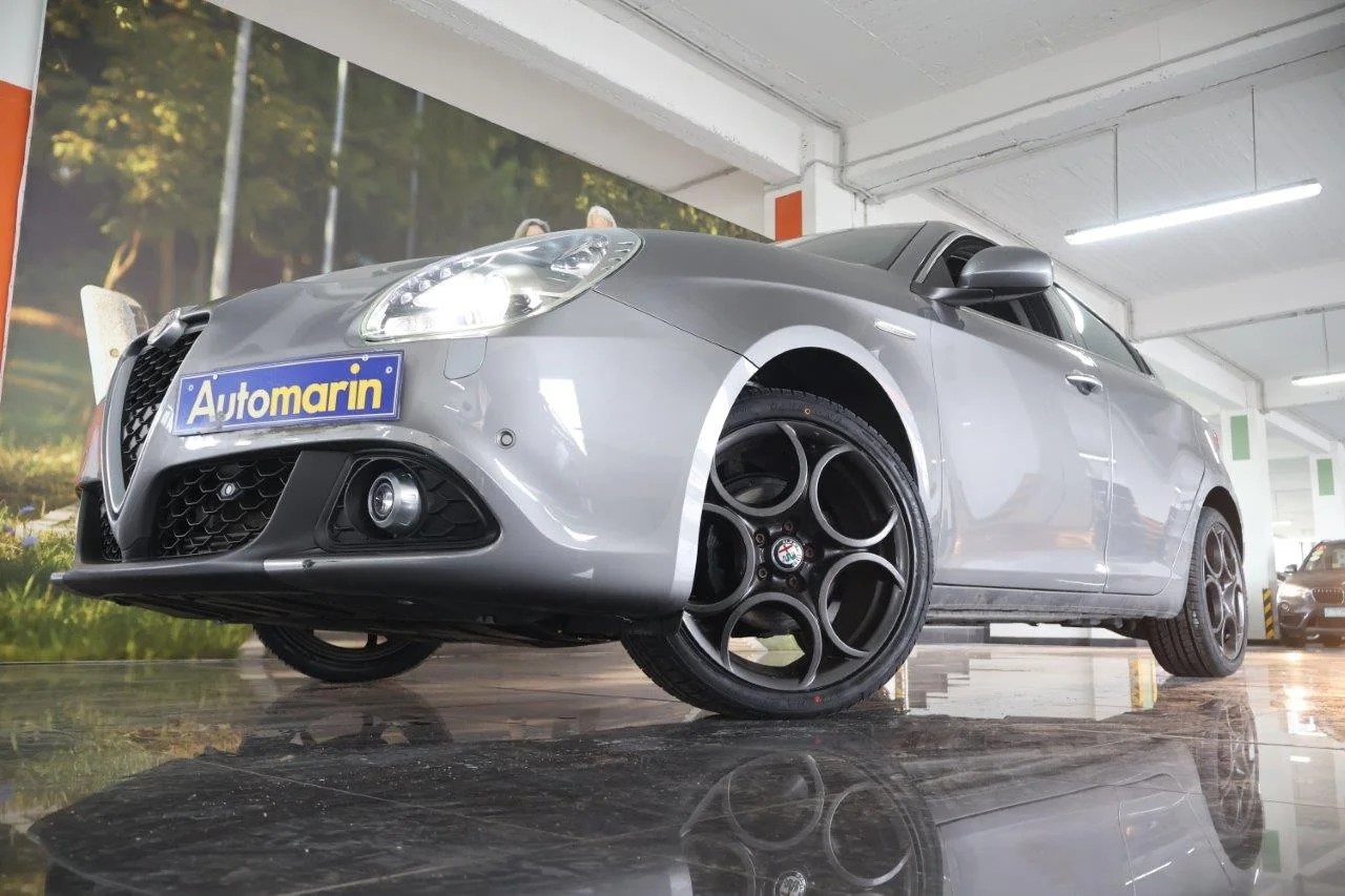 View 2 - Alfa Romeo Giulietta - 2018