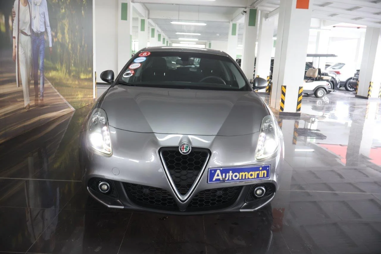 View 3 - Alfa Romeo Giulietta - 2018