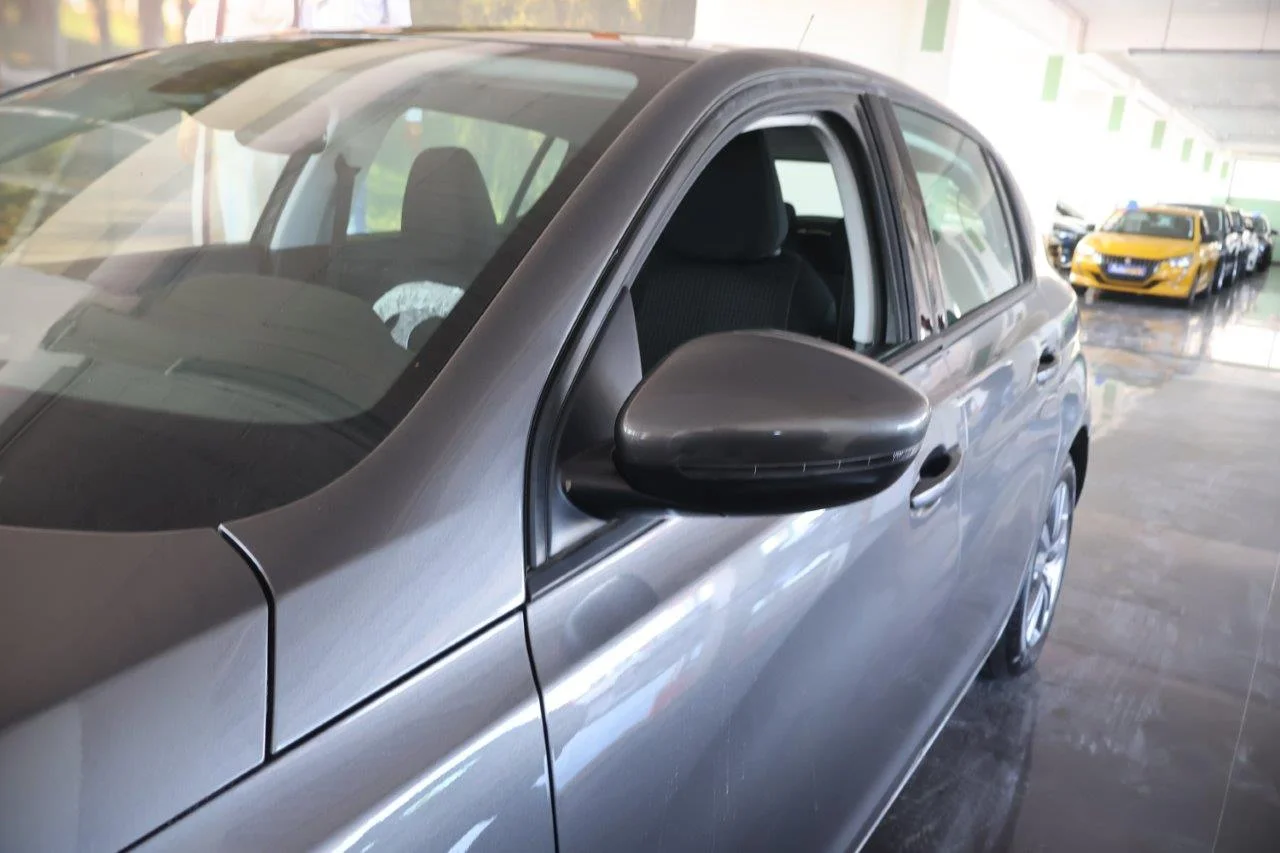 Peugeot 308 - View model 11