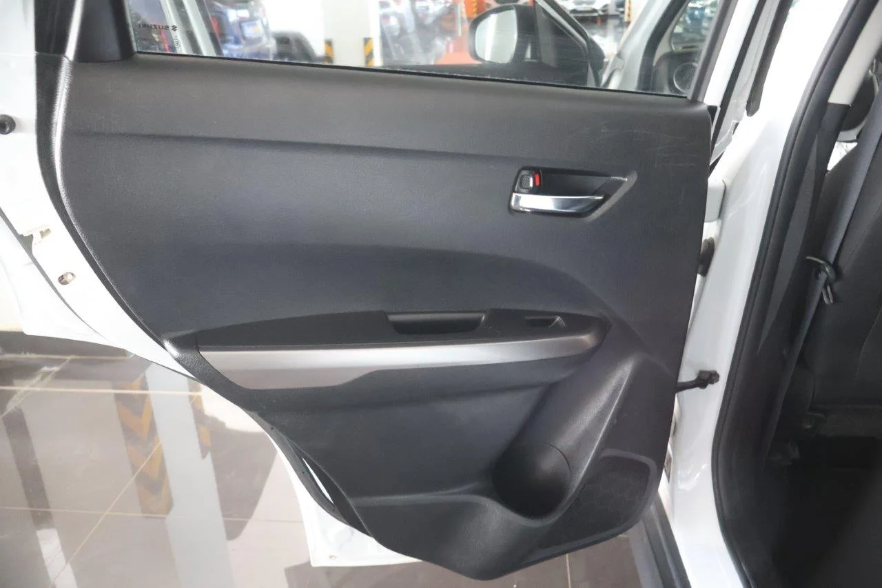 Suzuki Vitara - View model 27