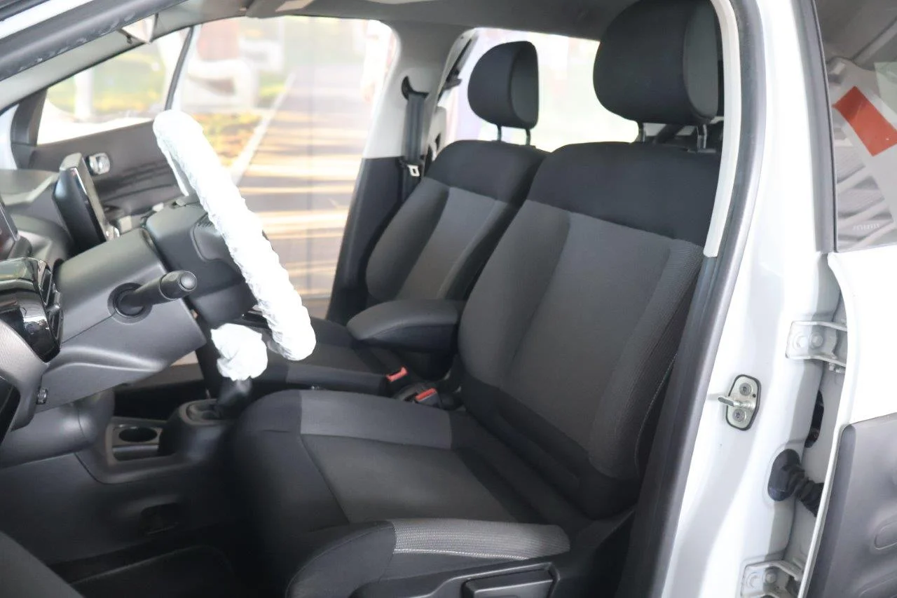 Citroen C4 Cactus - View model 28