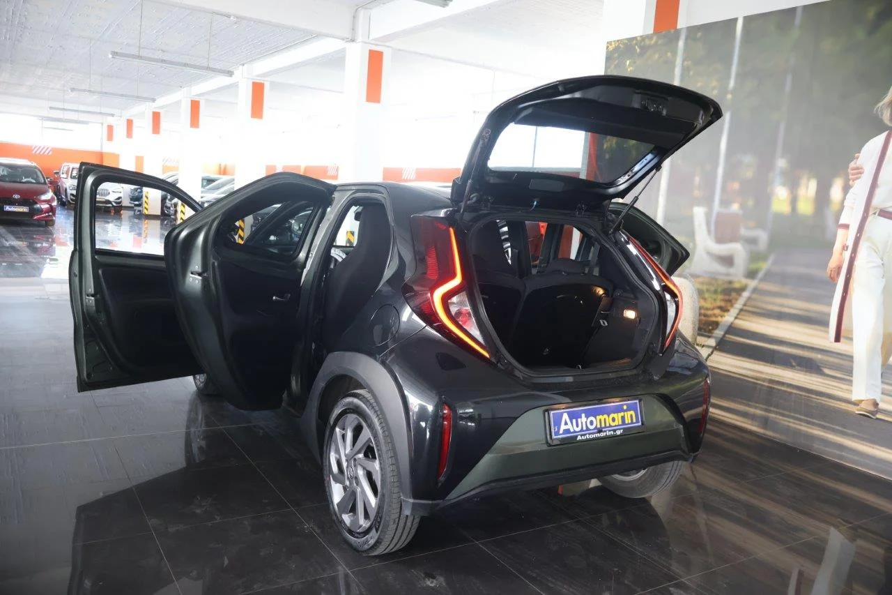Toyota Aygo (X) - View model 9